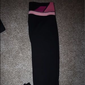 LULULEMON straight leg reversible legging